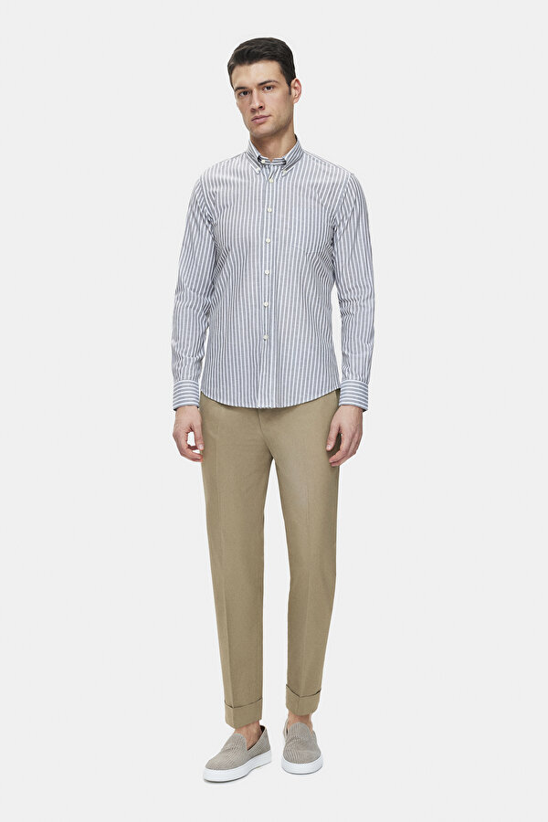 BEIGE TROUSERS