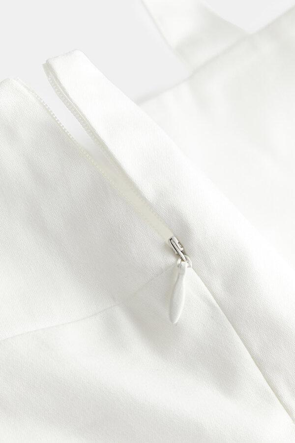 BLUE SLEEVELESS SUSPENDER BLOUSE 7