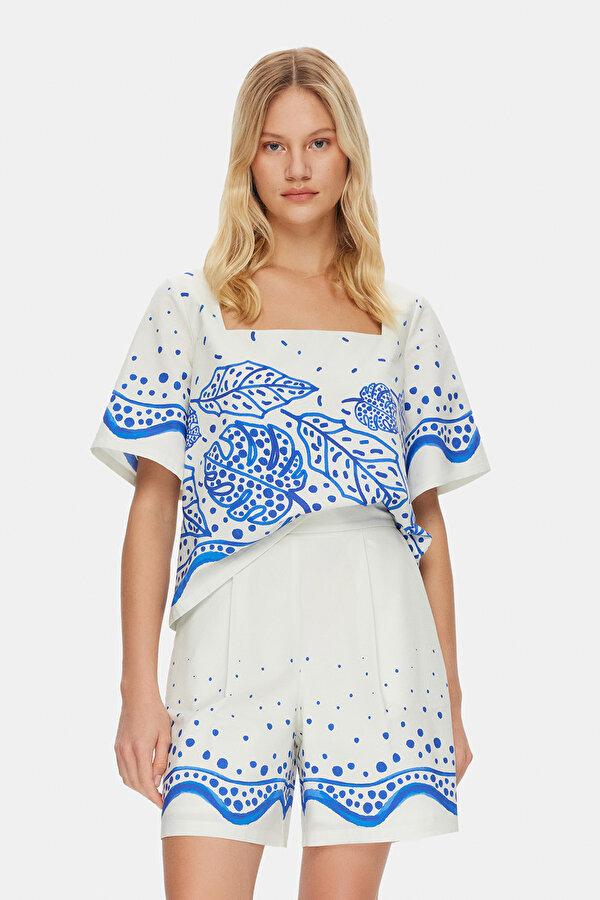 BLUE DESIGN FILLED SHORTS 2