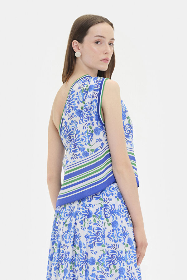 GREEN ASYMMETRIC SLEEVELESS BLOUSE 2
