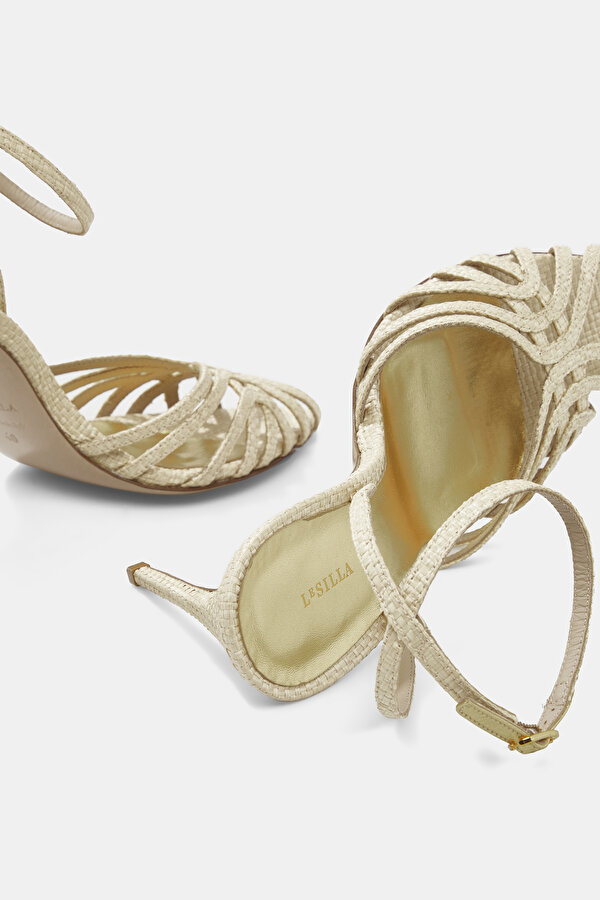 NATURAL RAFFIA SHOE 6