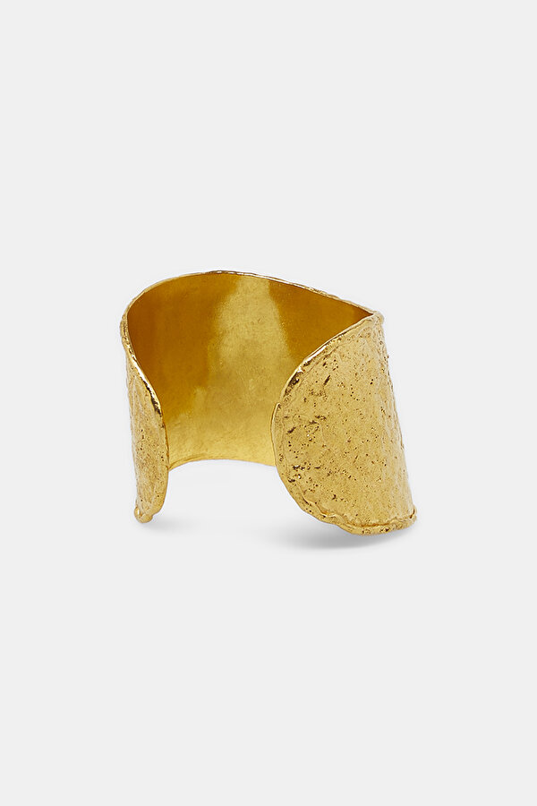 GOLD BRACELET 2