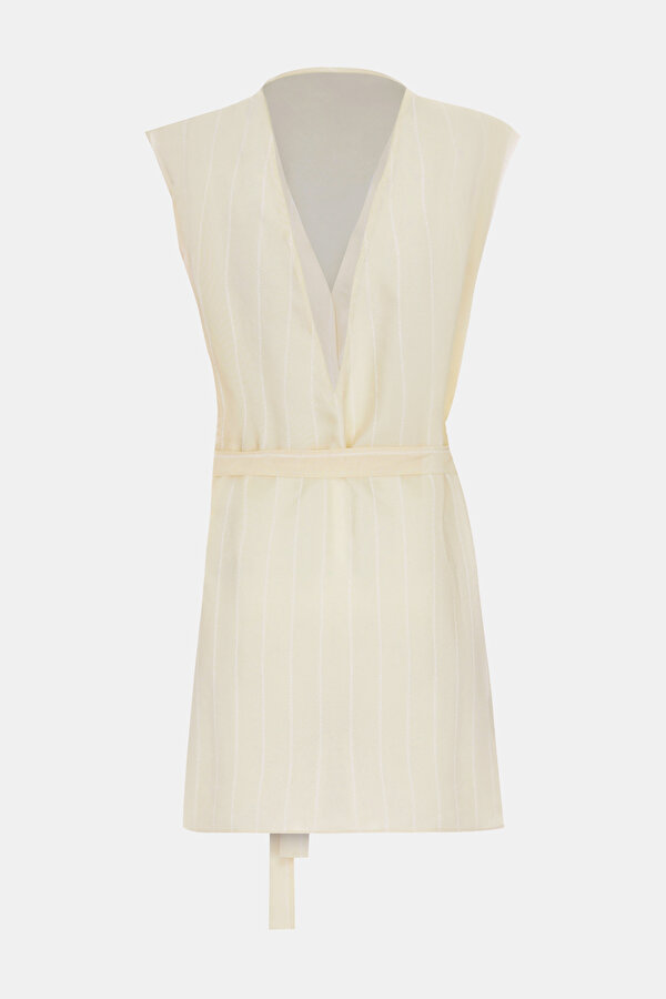 CREAM V NECK SLEEVELESS BLOUSE 6