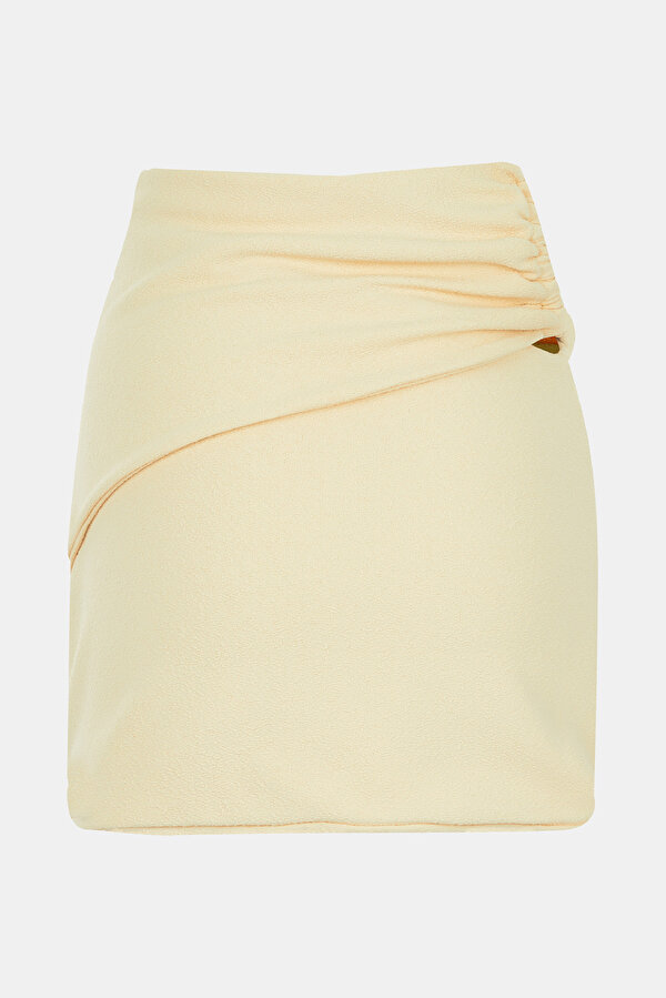 CREAM SKIRT 2