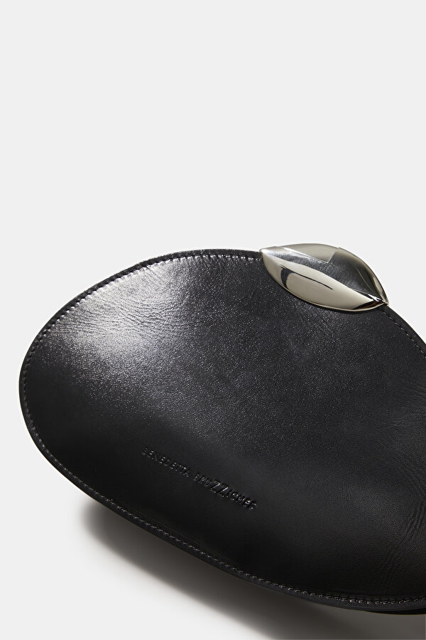 BLACK LEATHER BAG 6