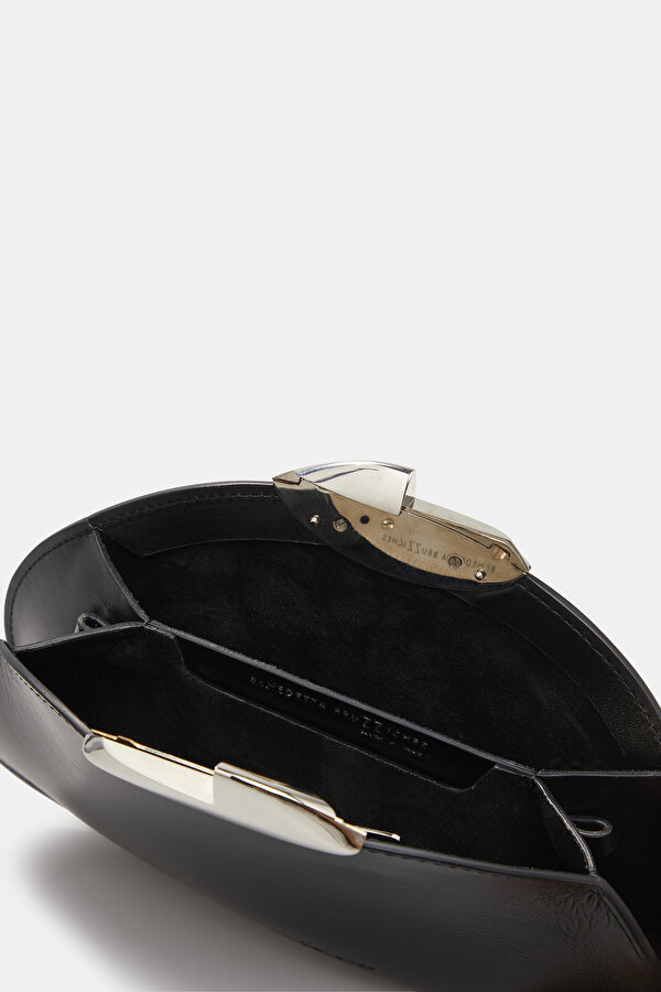 BLACK LEATHER BAG 7