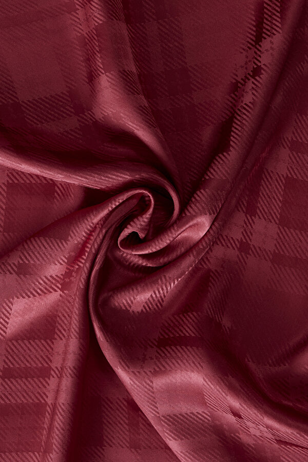 DAMSON CHECK JAQUARD SHAWL 2