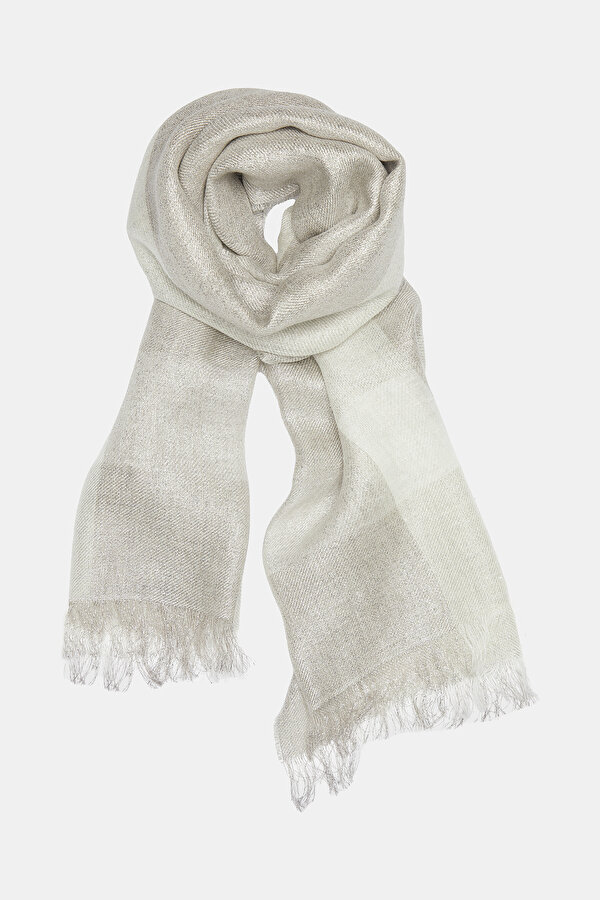 LIGHT GREY SHAWL 2