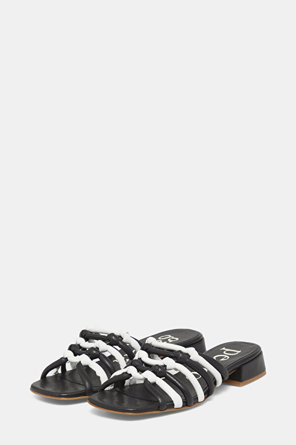 BLACK LEATHER SLIPPER 2
