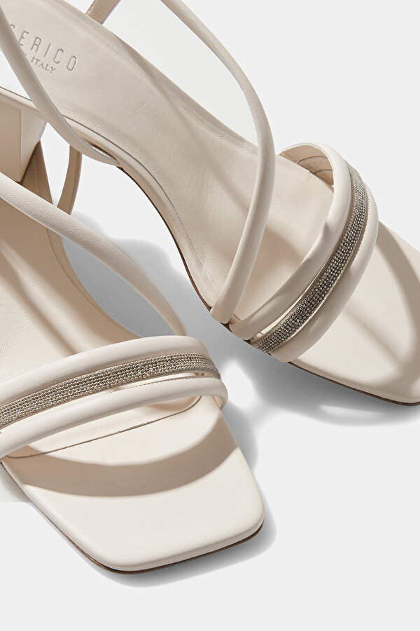 ECRU LEATHER SHOE 7