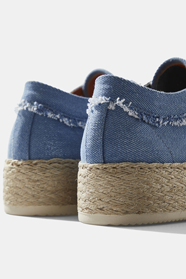 NATURAL SHOES 7