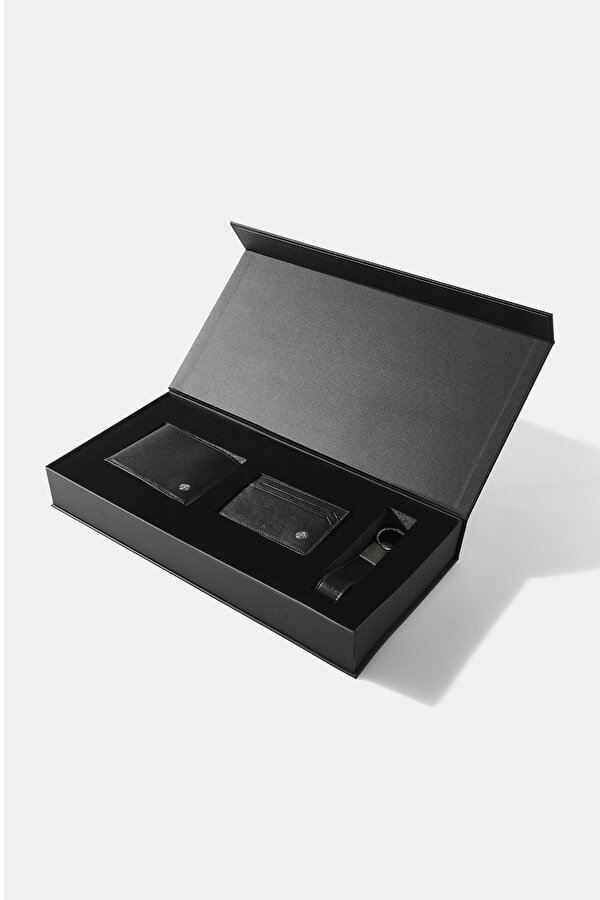 BLACK PORTFOLIO TEAM