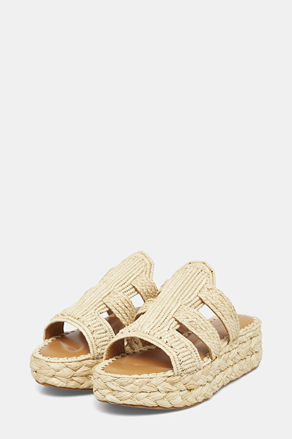 NATURAL RAFFIA SLIPPER 2