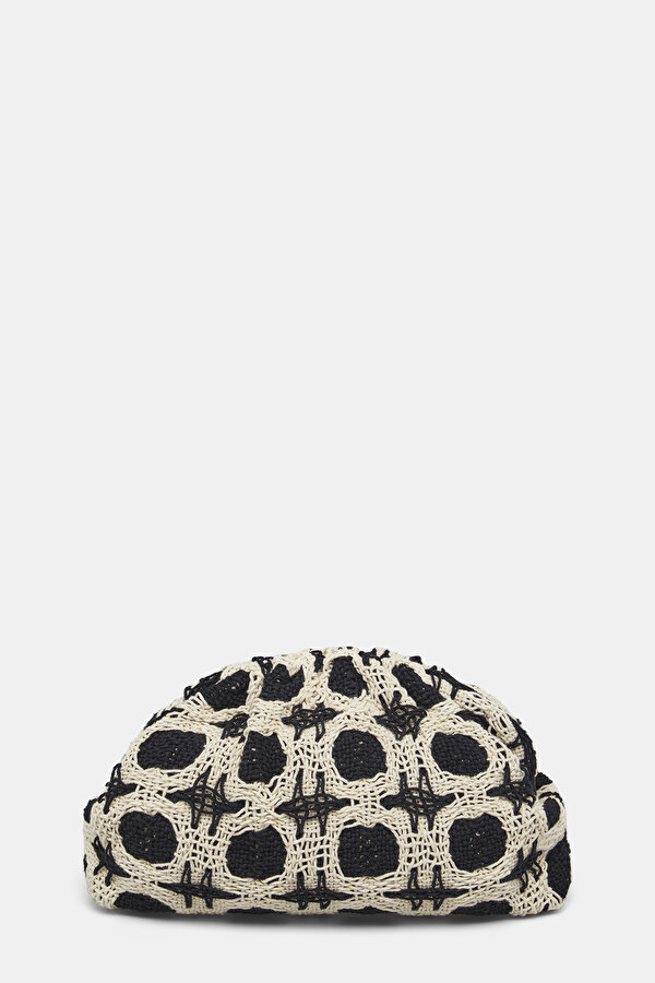 BLACK KNITTING DESIGN BAG