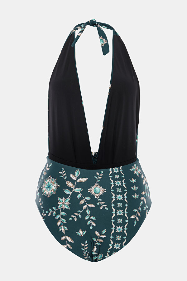 SWIMSUIT 2