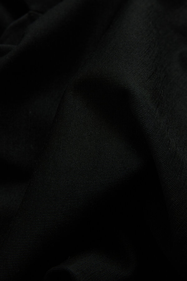 BLACK V NECK SLEEVELESS TSHIRT 7