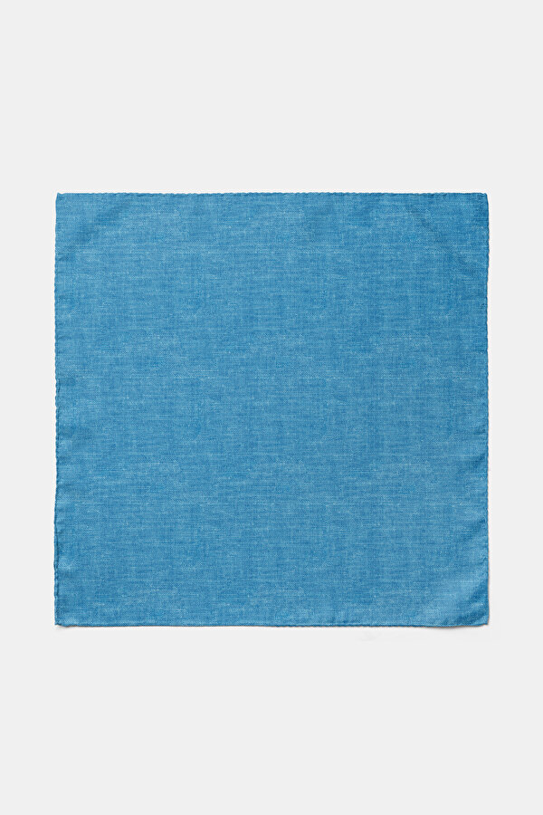 HANDKERCHIEF 2
