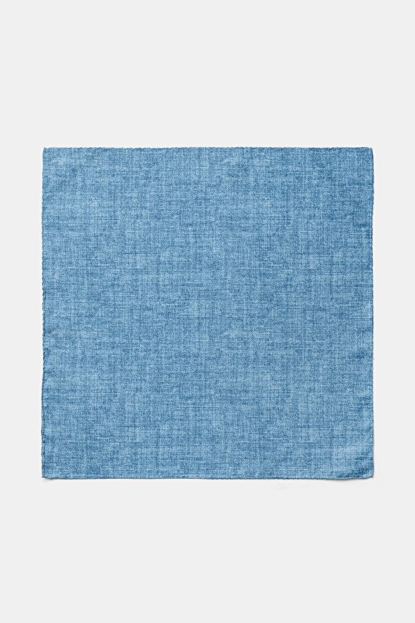 HANDKERCHIEF 2