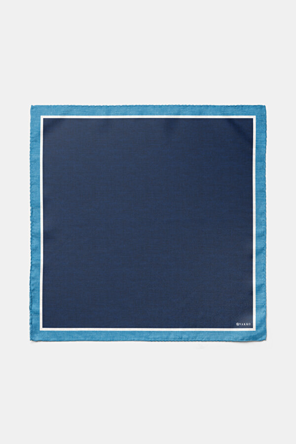 HANDKERCHIEF