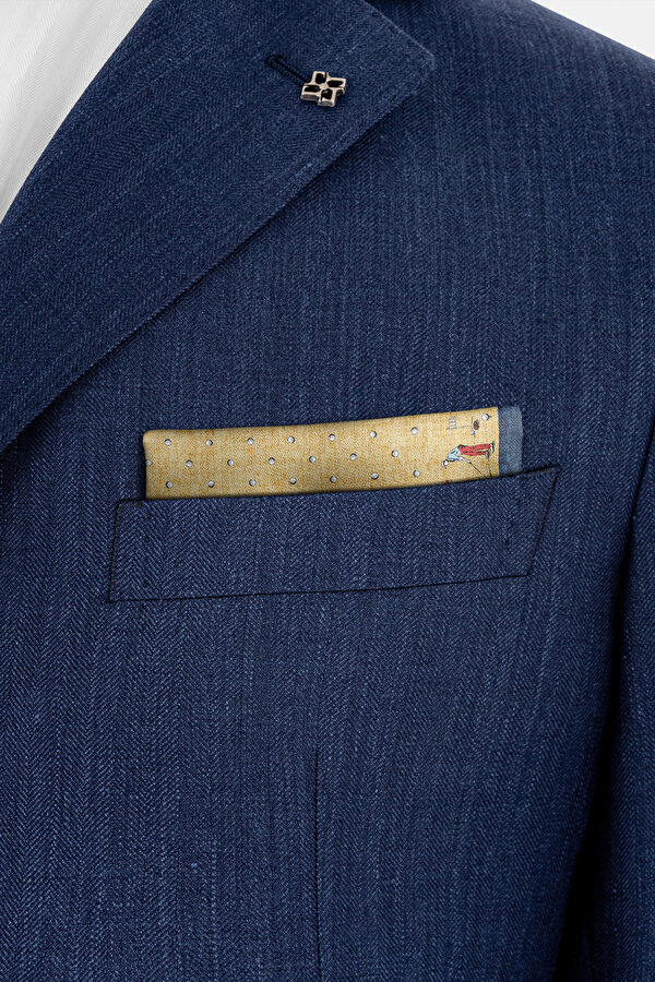 HANDKERCHIEF 2