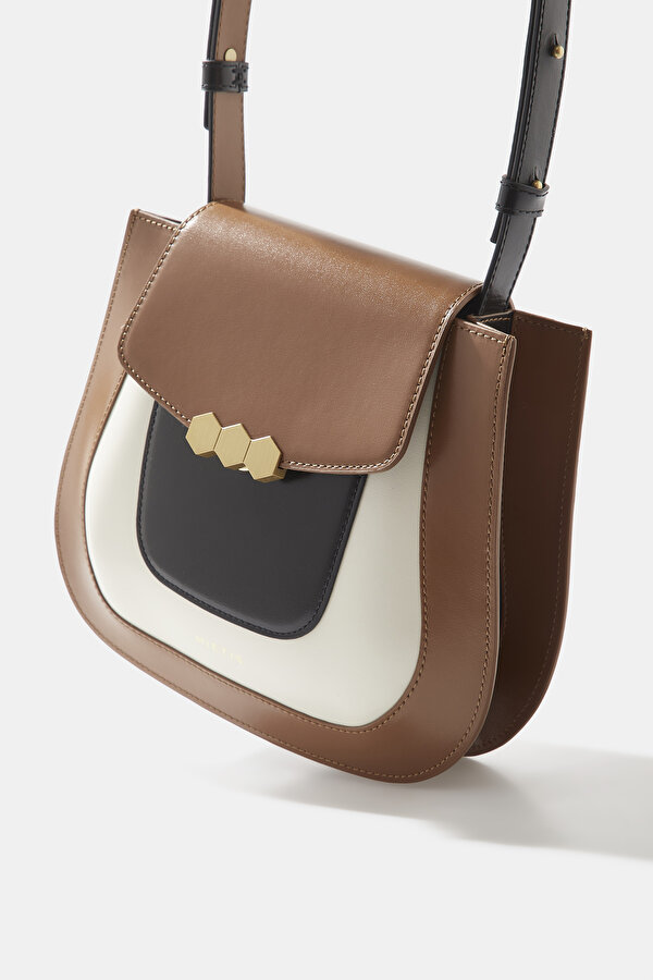 BLACK LEATHER BAG 7