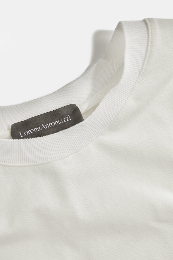 WHITE BASIC / ROUND NECKLINE SHORT SLEEVE TSHIRT 6