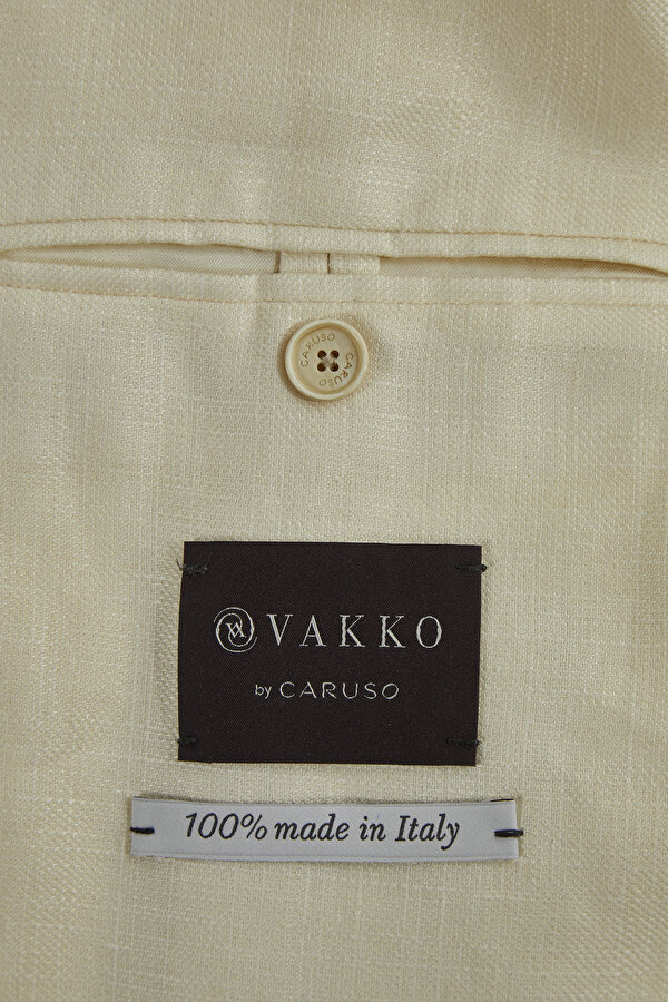 ECRU JACKET 12