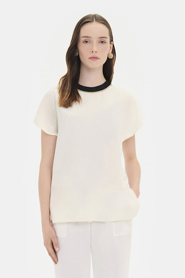 DORE BASIC / ROUND NECKLINE SHORT SLEEVE BLOUSE
