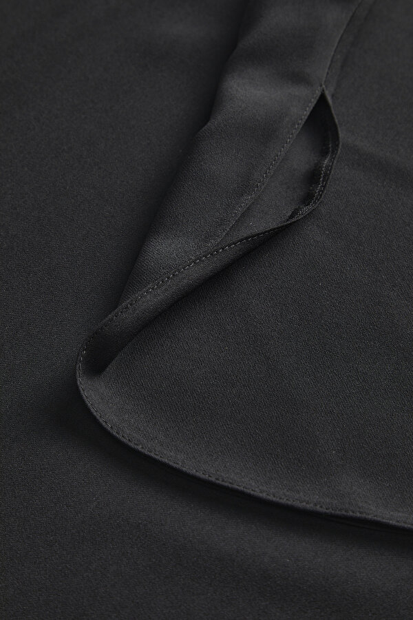 DORE BASIC / ROUND NECKLINE SHORT SLEEVE BLOUSE 7