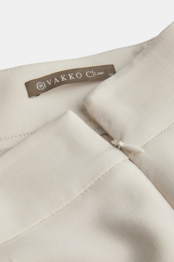 BEIGE STRAIGHT CUT TROUSERS 6