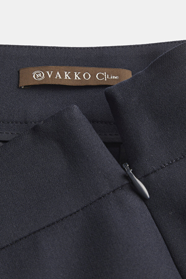 NAVY BLUE STRAIGHT CUT TROUSERS 6
