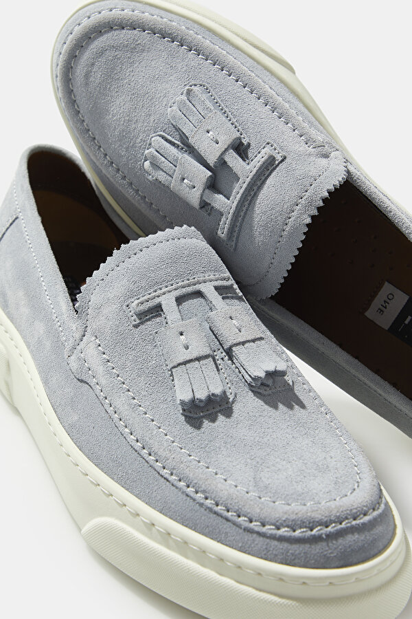 LIGHT BLUE SUEDE SHOE 6