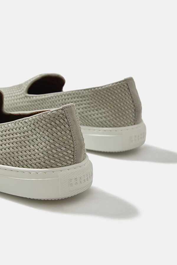 LIGHT GREY SUEDE SHOE 6