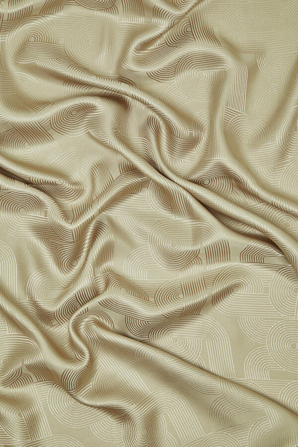 MINK GEOMETRIC DESIGN JAQUARD SHAWL 2