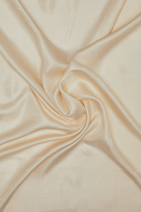 ECRU GEOMETRIC DESIGN JAQUARD SHAWL 2