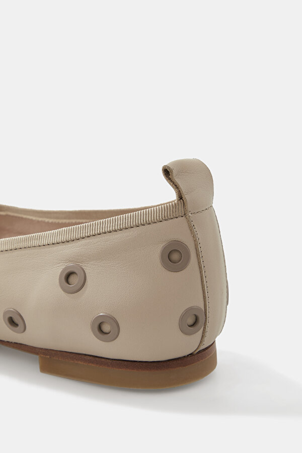 ECRU FLAT SHOES 6