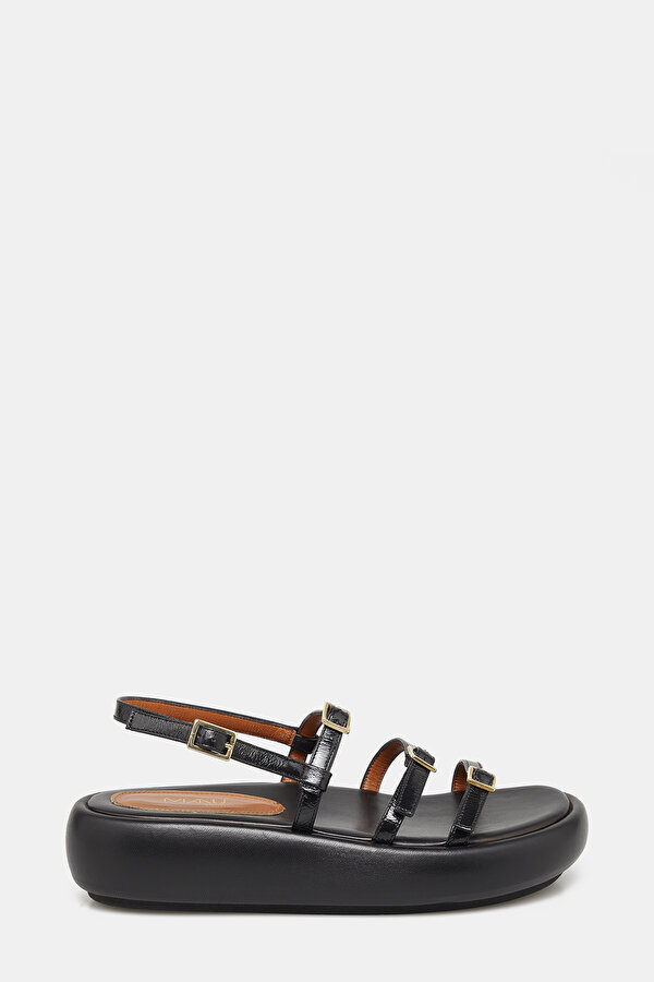 SANDALS 2