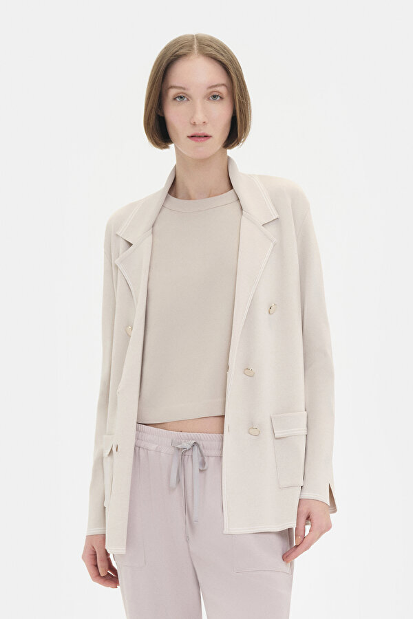 WHITE JACKET