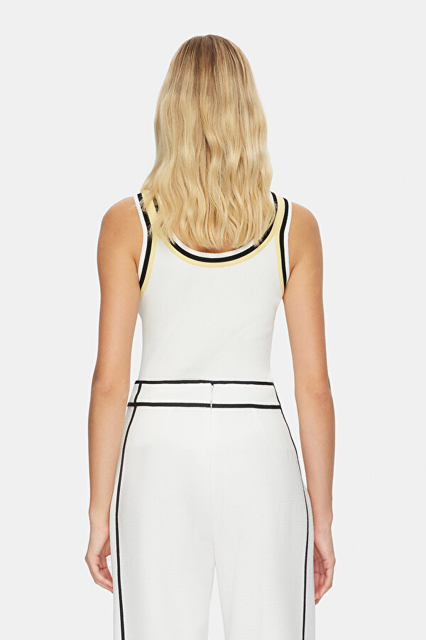 BLACK SLEEVELESS SUSPENDER BLOUSE 2