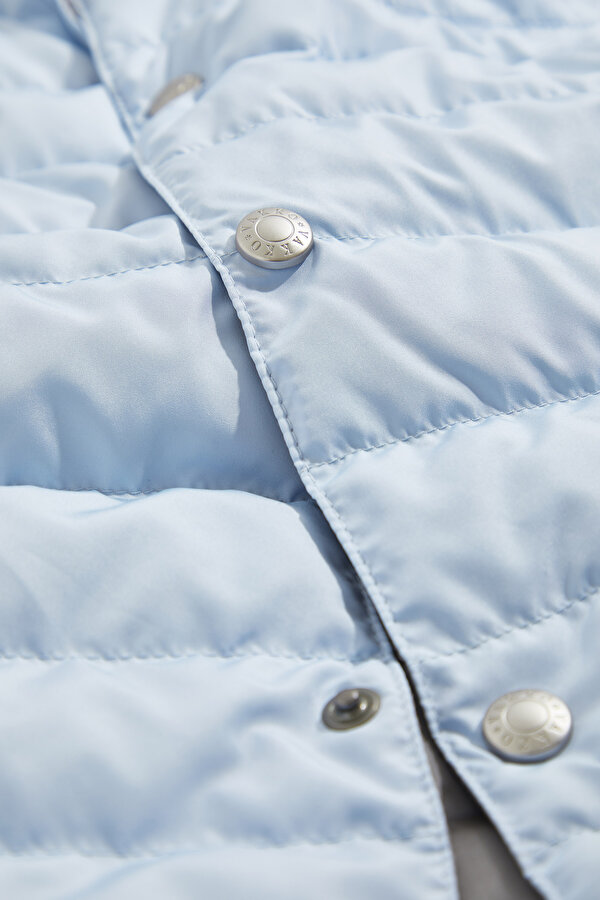 BLUE VEST 2