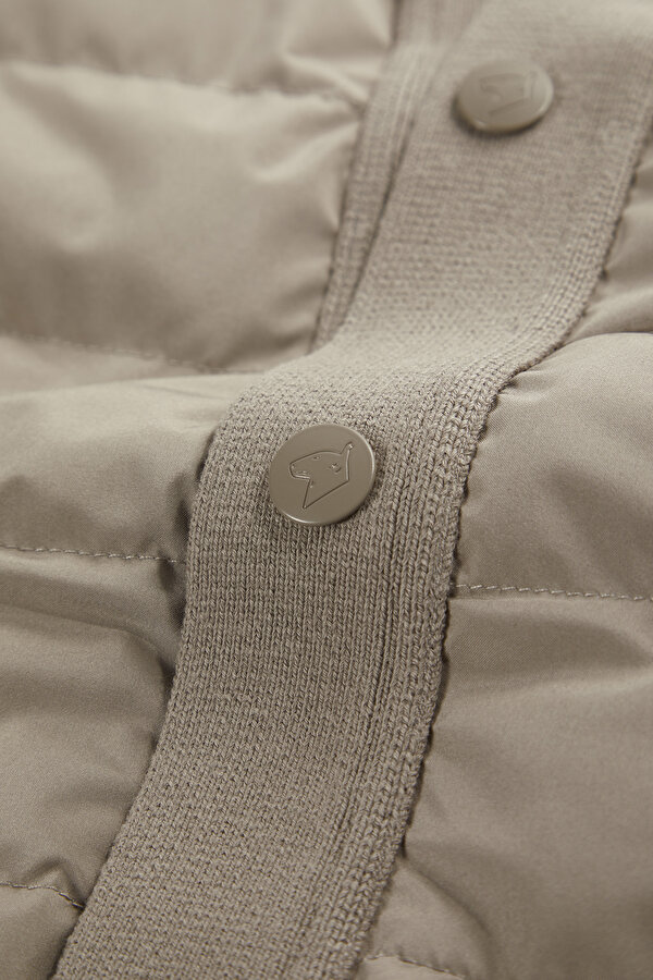 BEIGE VEST 6