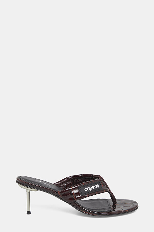 SLIPPER