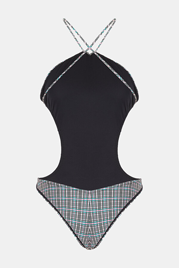 SWIMSUIT 2