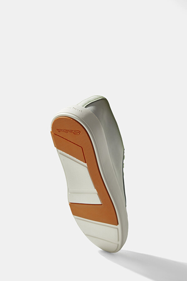 LIGHT GREEN LEATHER SHOE 6