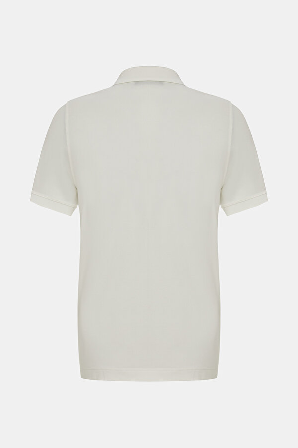WHITE TSHIRT 2