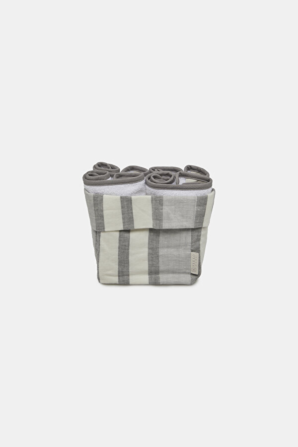 TOWEL POUCH