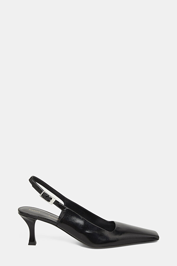 BLACK LEATHER SHOES