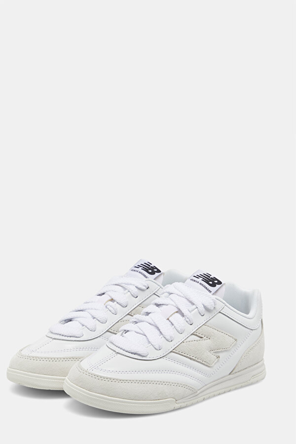 SNEAKER 2