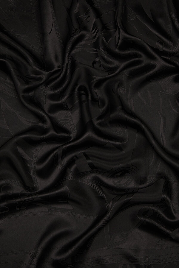 BLACK JACQUARD JAQUARD SHAWL 2