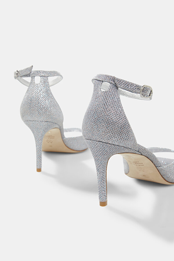 SILVER LEATHER SHOES 7
